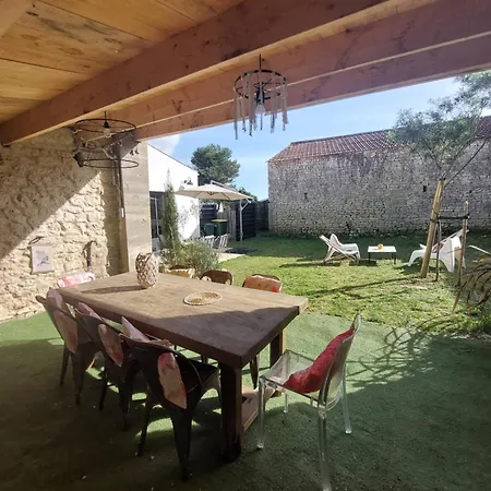 Maison De Vacances A Domino *