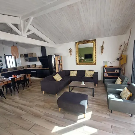 Holiday home Maison De Vacances A Domino *